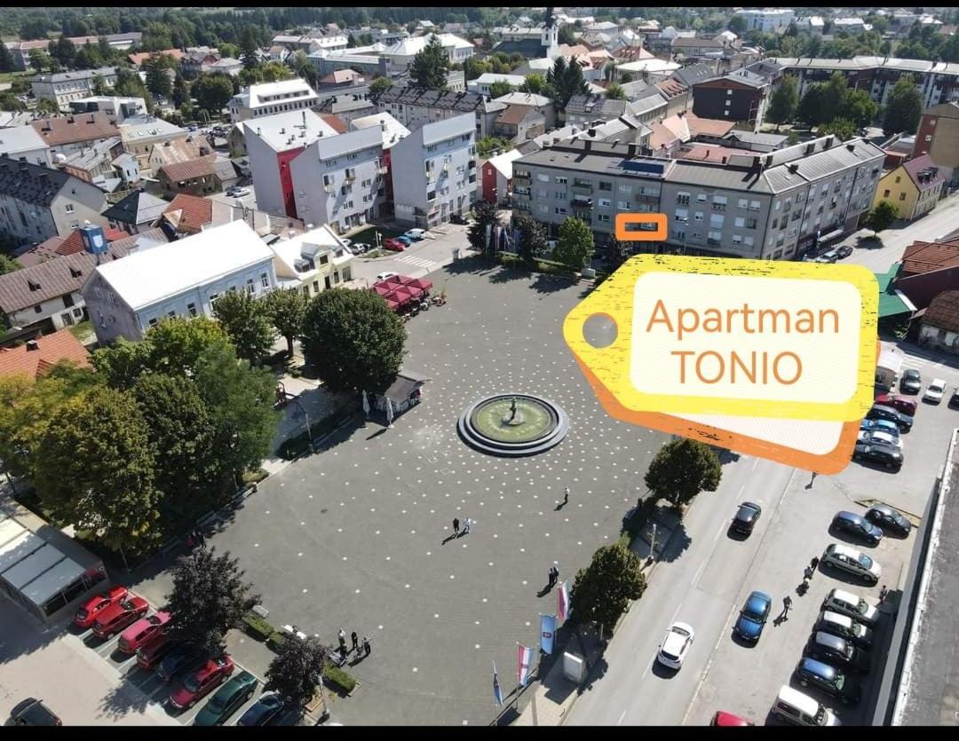 Apartment Tonio - Right On The Main Square Gospić 外观 照片